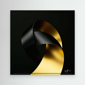 Intertwined Radiance I