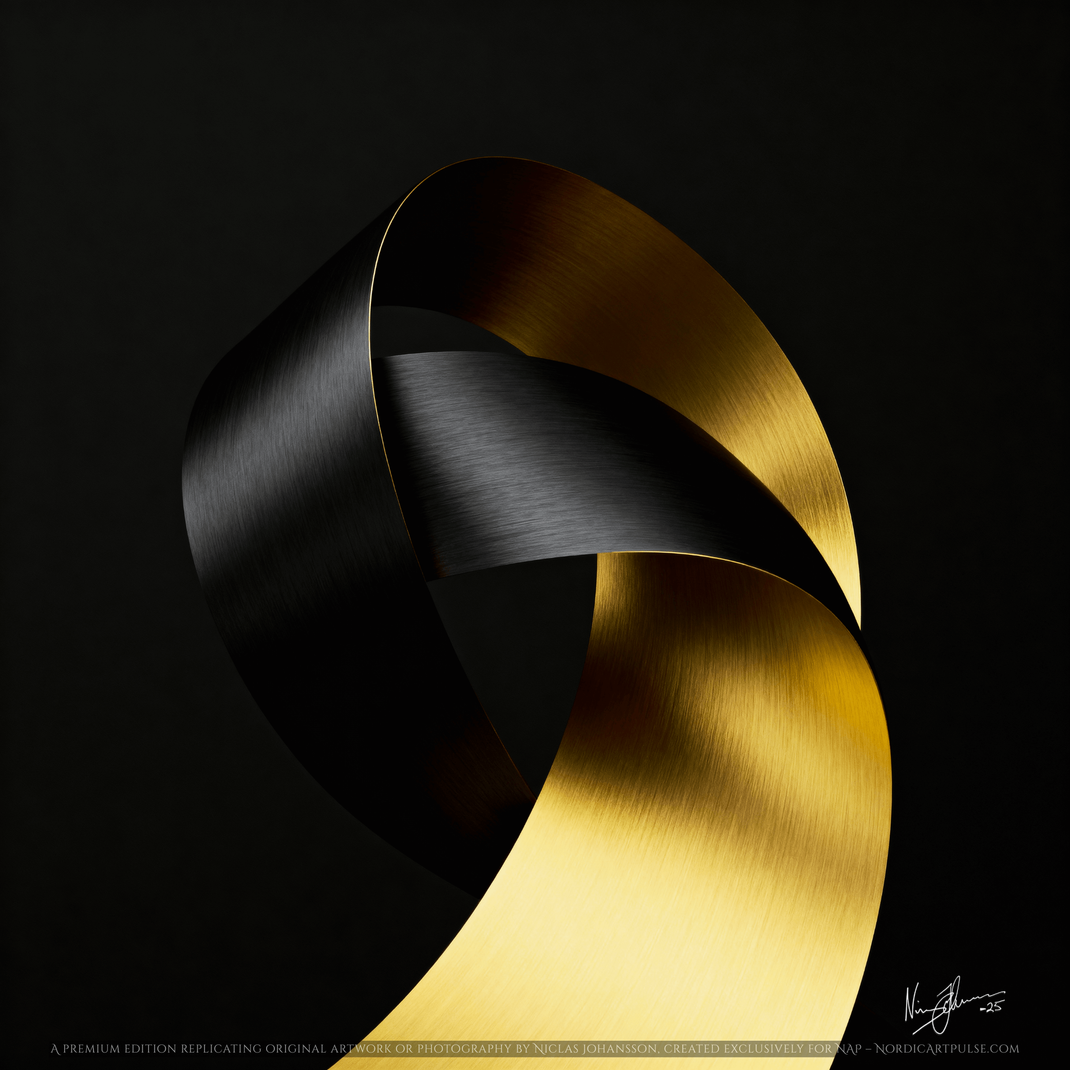 Intertwined Radiance I