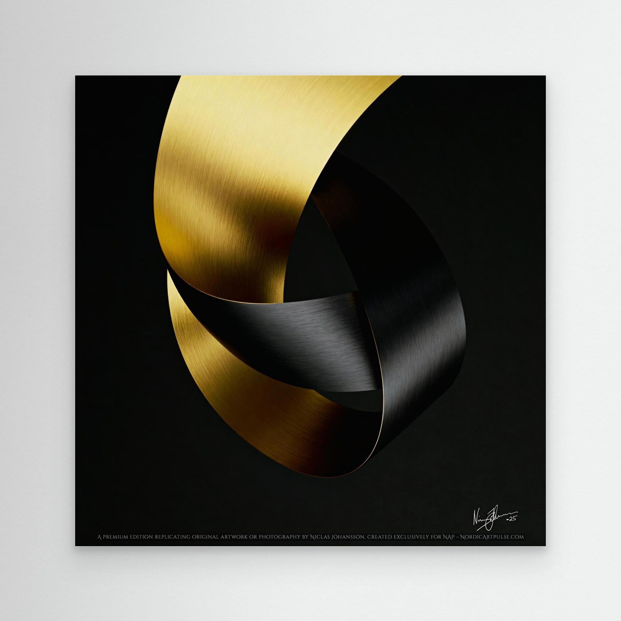 Intertwined Radiance II