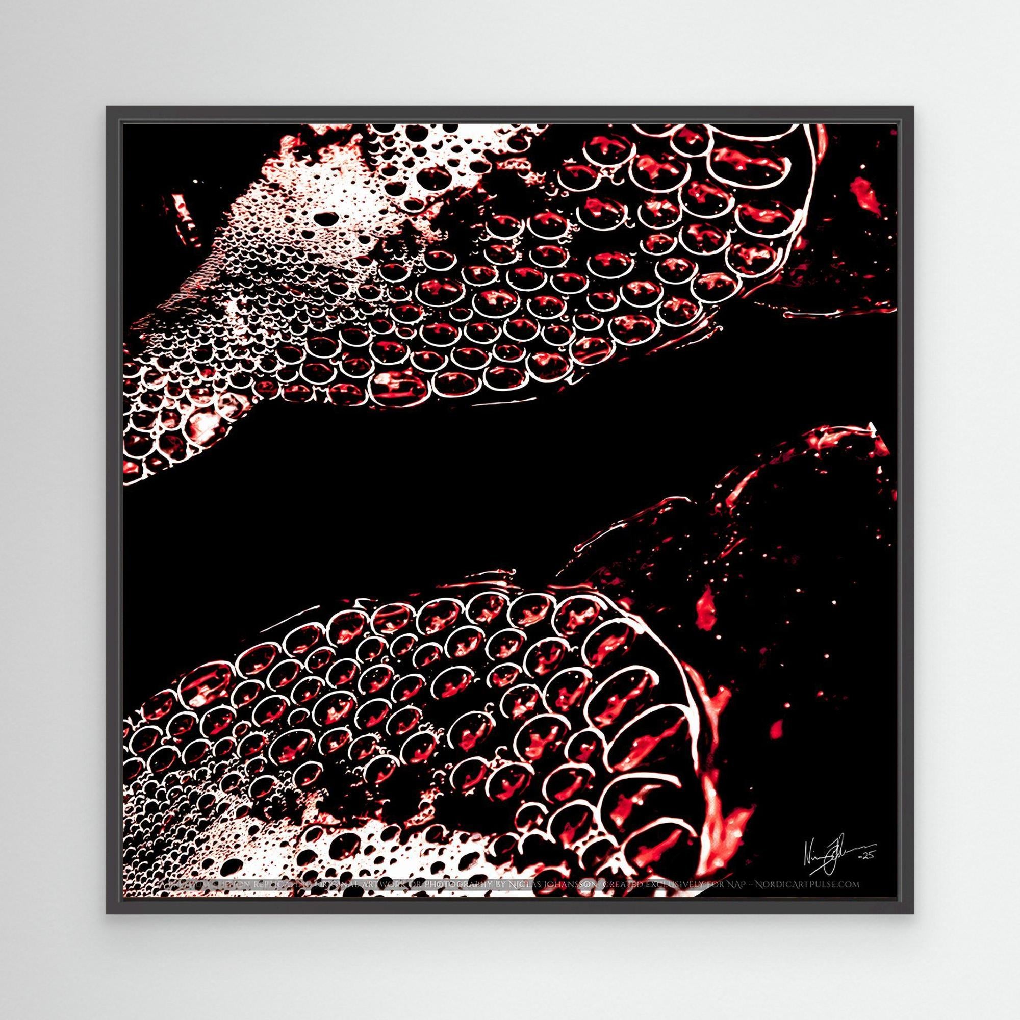 Red Bubbles in the Abyss